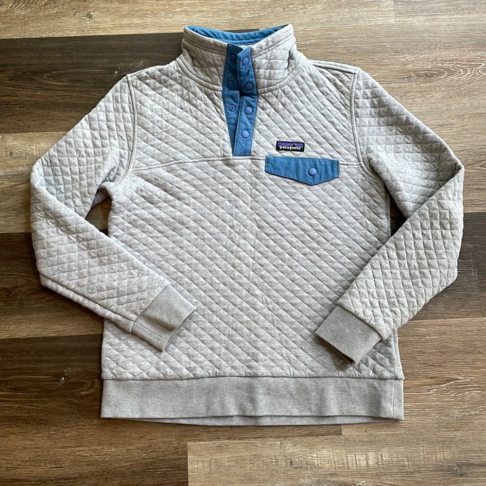 Patagonia quilted snap t pullover